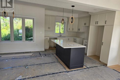27707217-52399e229c-3.jpg