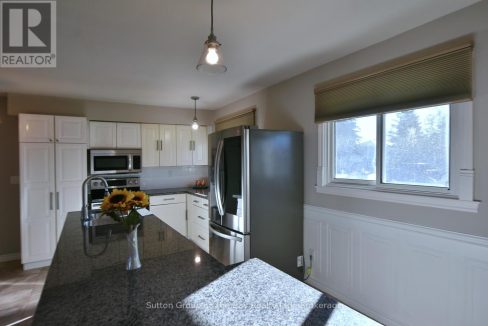 29041073-48c7dbb891-15.jpg
