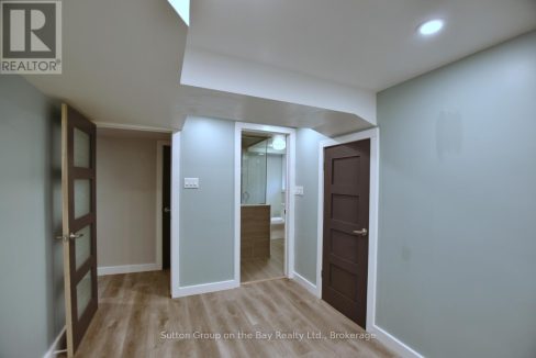 29041073-48c7dbb891-35.jpg