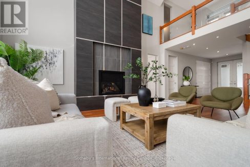 29201162-89e1e77240-5.jpg