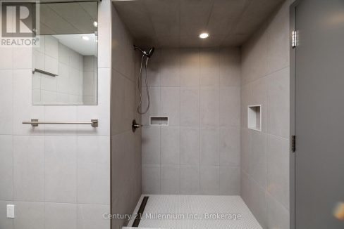 29222023-11.jpg