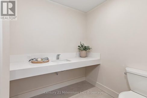 29362640-17.jpg