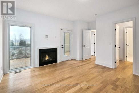 29372588-51413ab5e6-19.jpg