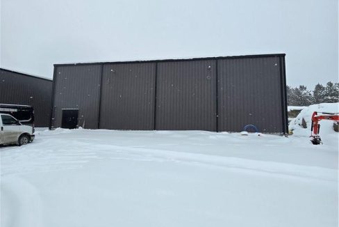 29392248-11.jpg