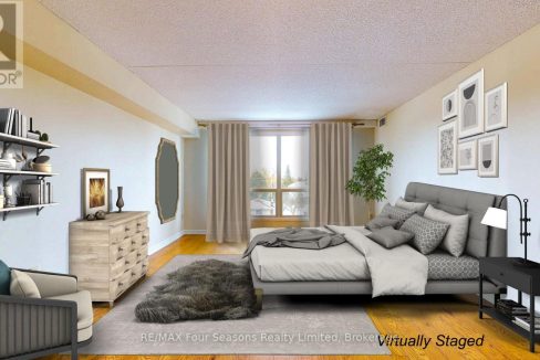 29408545-8add893866-7.jpg