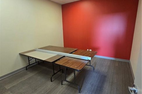 29413191-7.jpg