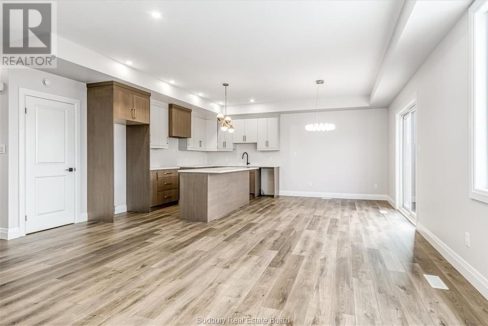 29419471-2.jpg