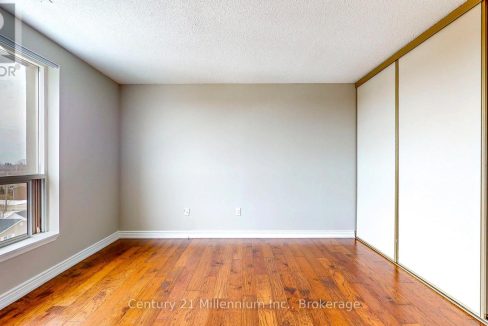 29447158-d370e4df4f-8.jpg