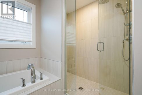 29507604-24.jpg