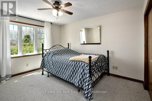 29521841-37d6c2243b-21.jpg
