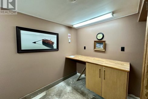 29590798-23.jpg