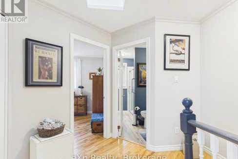 29594153-c314d7f3b7-8.jpg