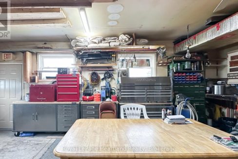 29595907-f286fd36c8-43.jpg