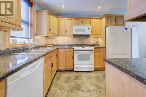 29609765-7cf7b7fe9e-8.jpg