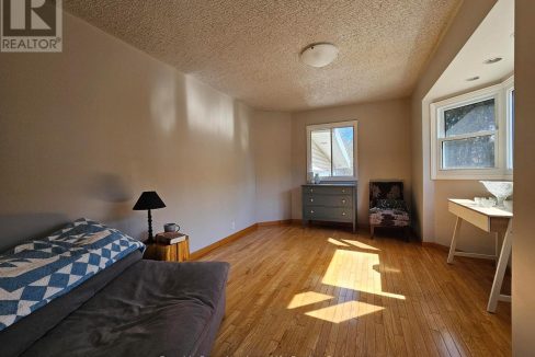 29620423-1eca96a21c-7.jpg