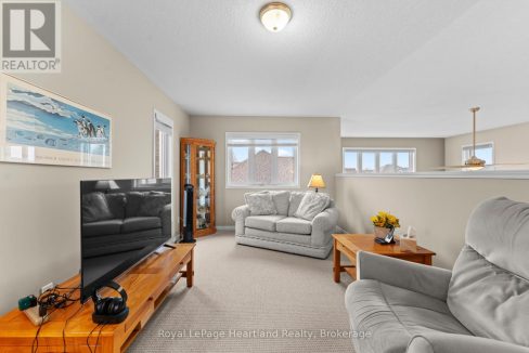 29628123-583bf0dc29-37.jpg