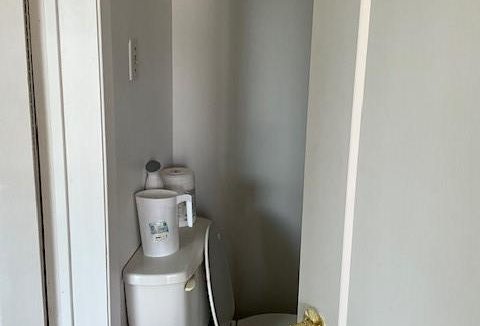 29642221-18.jpg