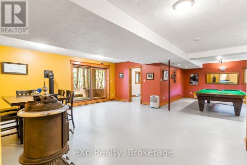29656090-28.jpg