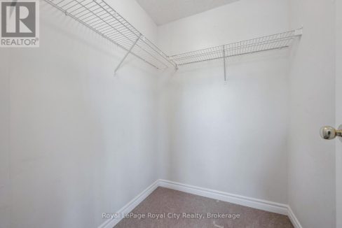 29658327-19.jpg