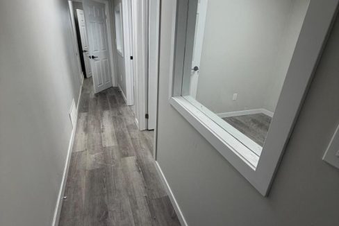 29693401-8.jpg