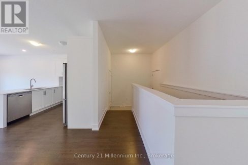 29697294-20.jpg