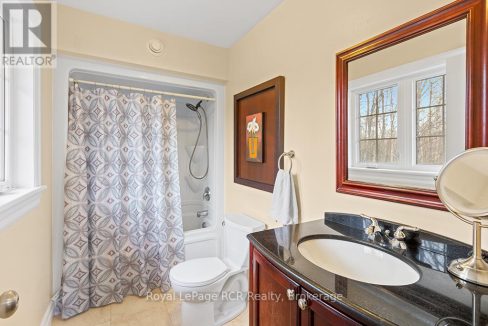 29728973-7aac813f5b-29.jpg