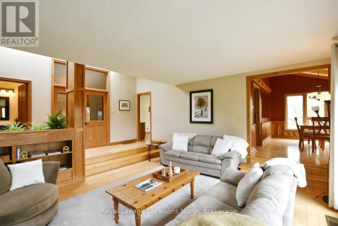 29730851-17d516560e-15.jpg