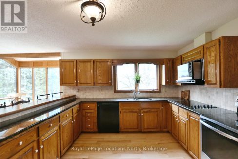 29730851-17d516560e-18.jpg