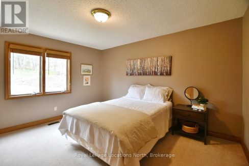 29730851-17d516560e-30.jpg