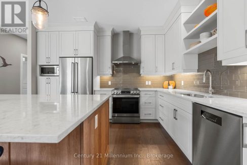 29751527-c4bd6cf957-17.jpg