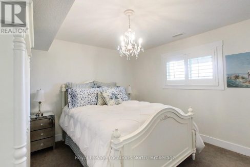 29751782-e6a8c2eefe-42.jpg