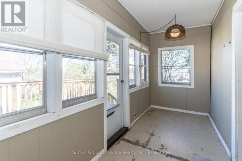 29799567-52e6811dc3-20.jpg