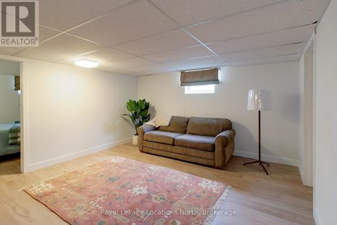 29801613-26.jpg