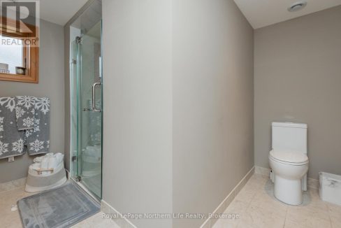29805582-34.jpg