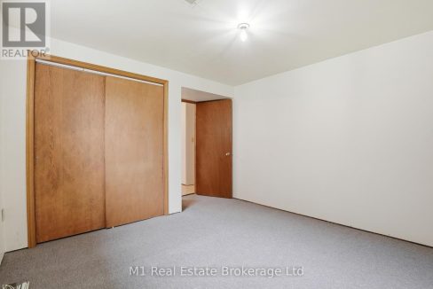29811320-26.jpg