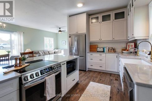 29817773-0cae78e38e-14.jpg