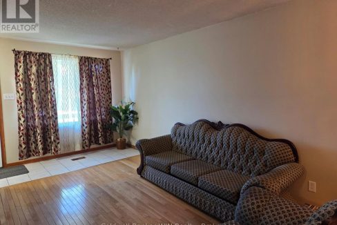 29820895-d72f90cc9f-1.jpg