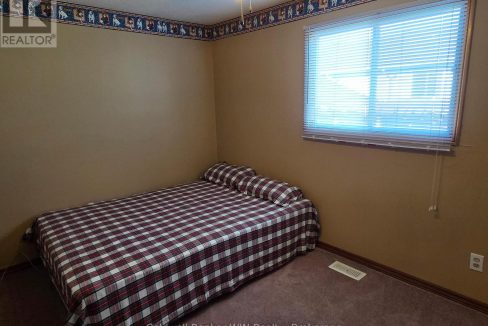 29820895-d72f90cc9f-8.jpg