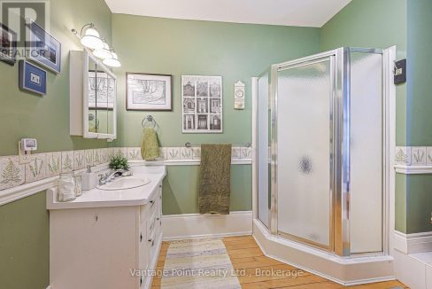 29828050-f4df95905a-32.jpg