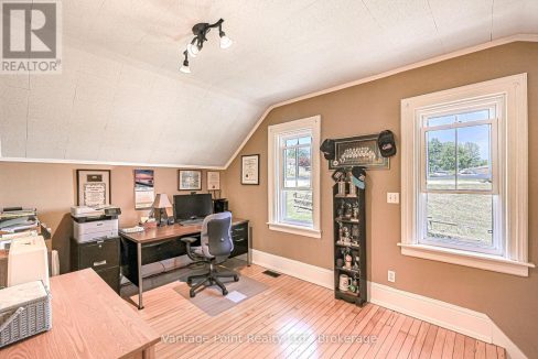 29828051-f4df95905a-25.jpg