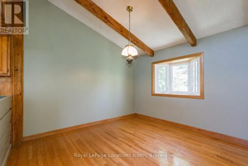 29873189-c5f6bd8fb9-19.jpg