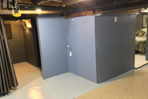 29874541-43.jpg