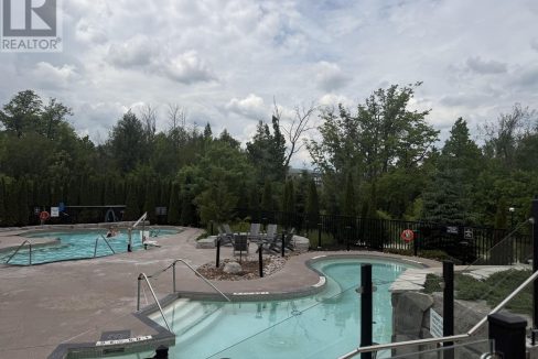 29881823-19.jpg
