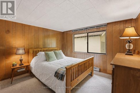 29890981-8a7cf88e42-17.jpg