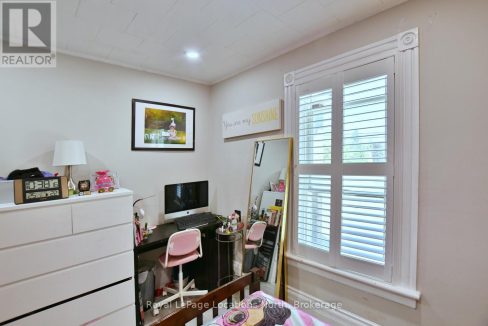 29903733-32.jpg