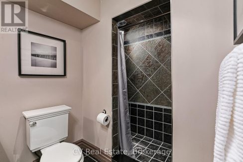 29904663-e58377c260-29.jpg