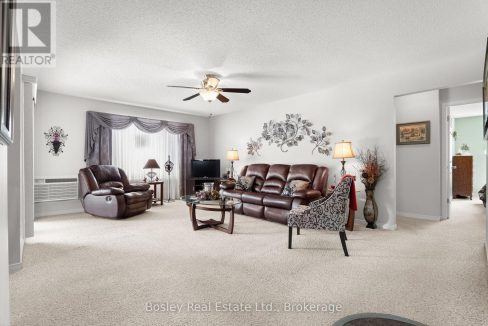 29914274-2b5174f692-6.jpg