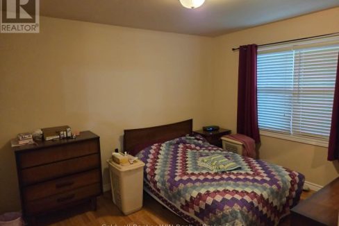29917058-b98b9bf05b-11.jpg