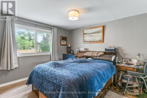 29920807-cce928683d-29.jpg