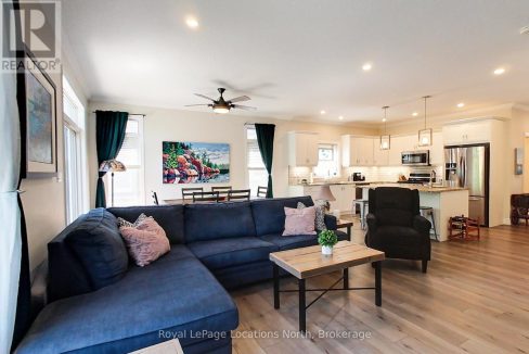 29921764-da4573bd43-15.jpg